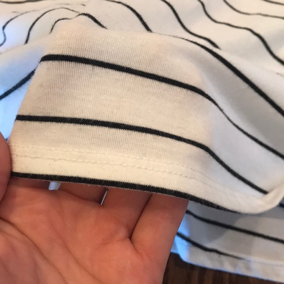 Black and white striped short sleeve dress - Picture 2 of 5